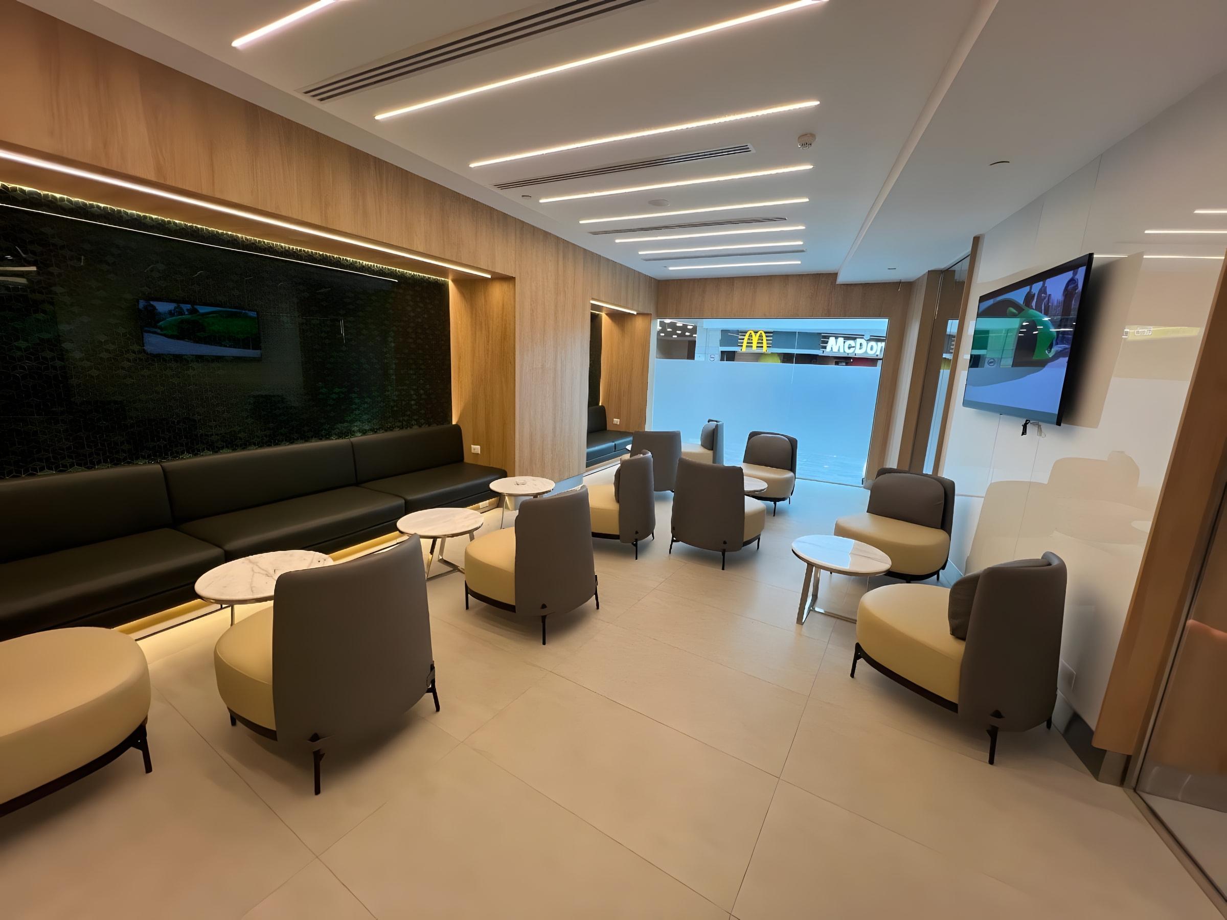 Ahlein Emerald Lounge, Cairo International Airport · Terminal 2 (view 4)