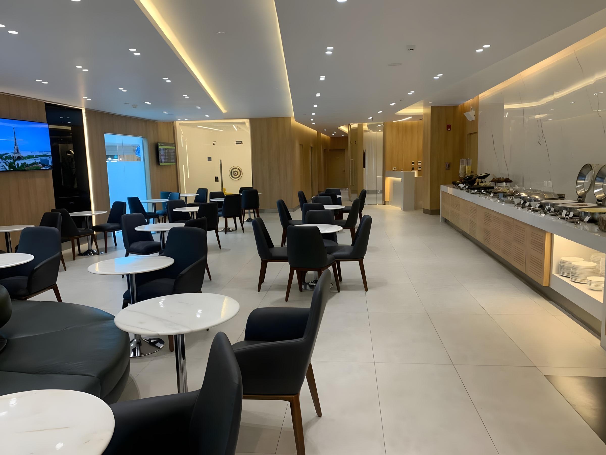 Ahlein Emerald Lounge, Cairo International Airport · Terminal 2 (view 7)